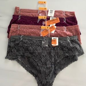 BUNDLE of 8 Pair MEDIUM Lace Panties